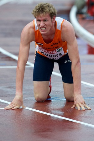 Thijmen Kupers finisht als 6e - Foto: Atletiekunie